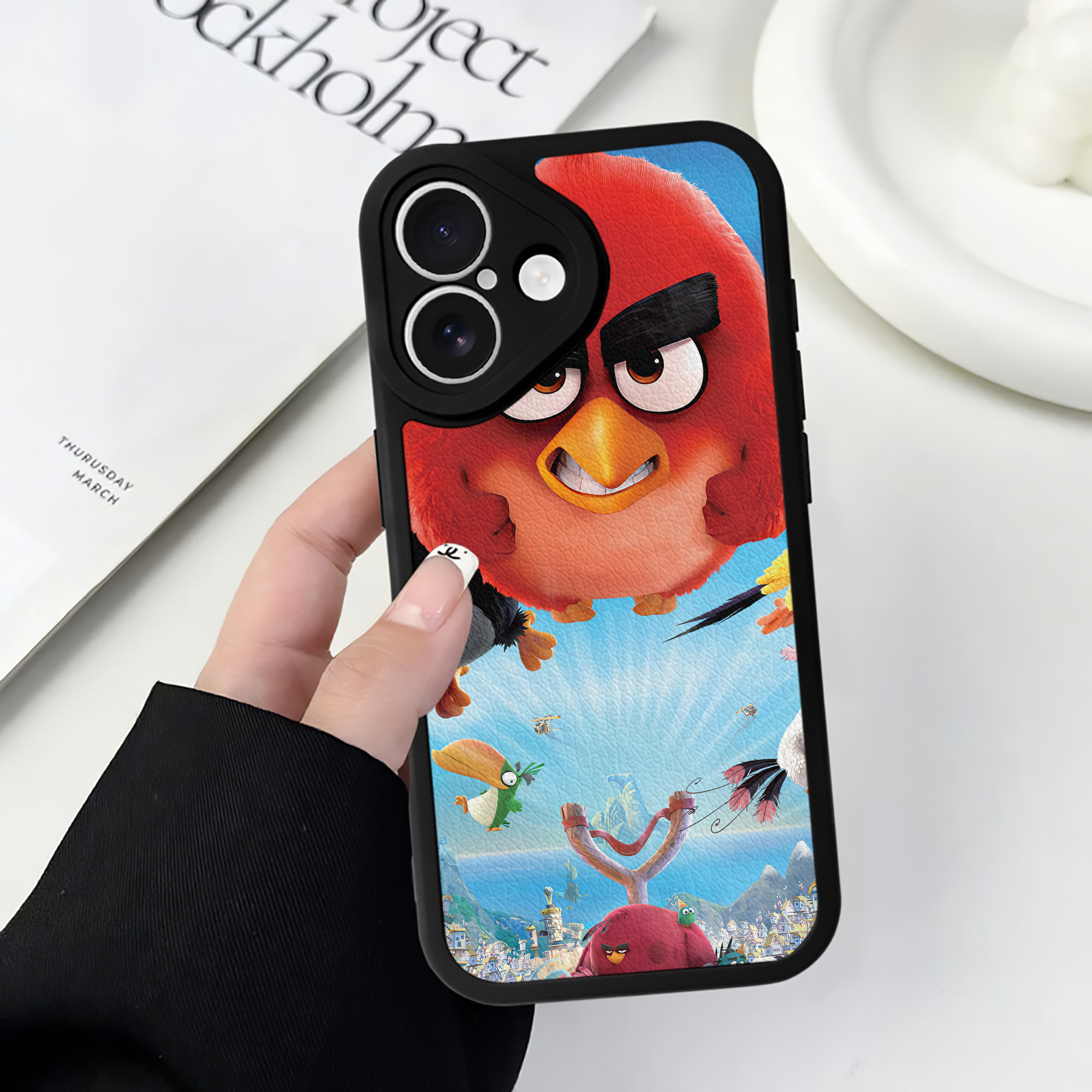 （画像用） Angry Birds アングリーバード 【iPhone 16シリーズ対応】シリコンスマホケース（レザー調） 材質：シリコン